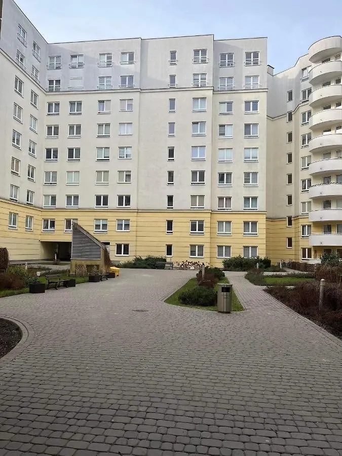 Klimatyzacja - Przy Centrum Onkologii Klinice Novum Dla Pary Badz 4 Osob Warsaw